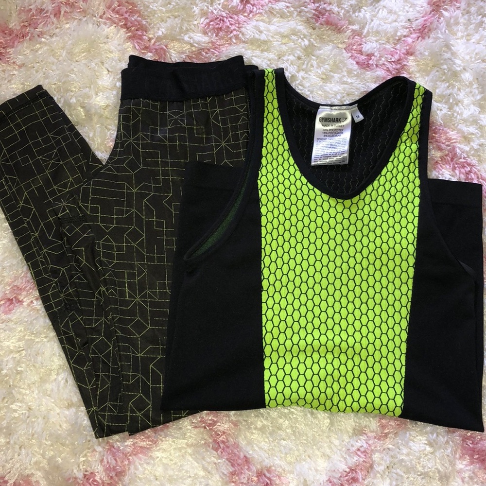 Women’s Gymshark Leggings + Tank Set | M size